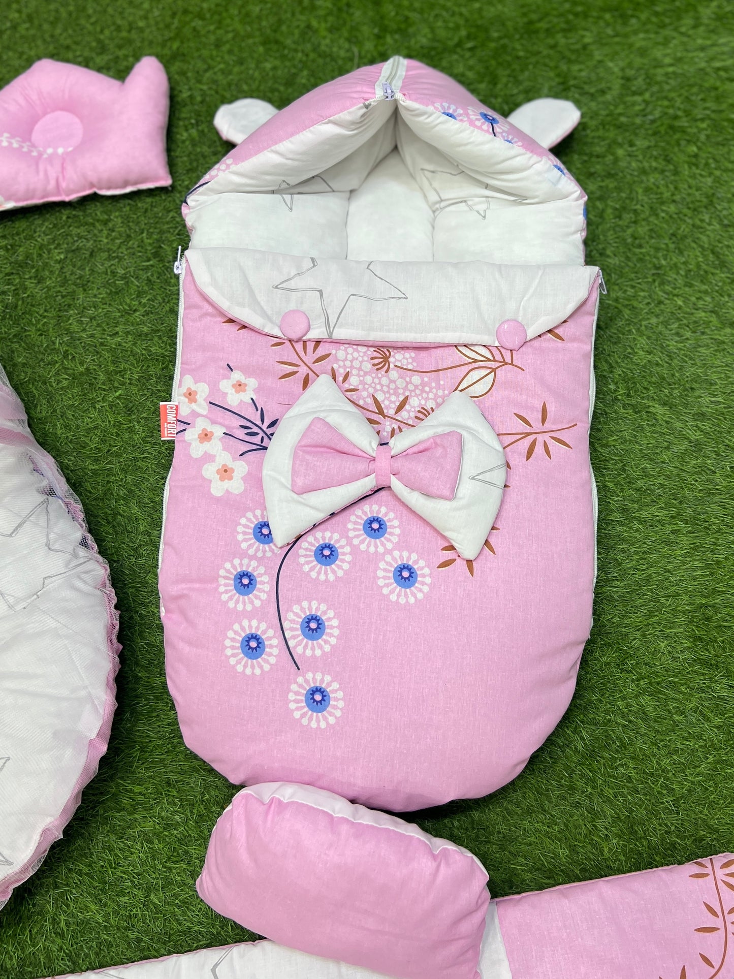 7pcs Fancy & Stylish Baby Bedding Set - - Pink Floral