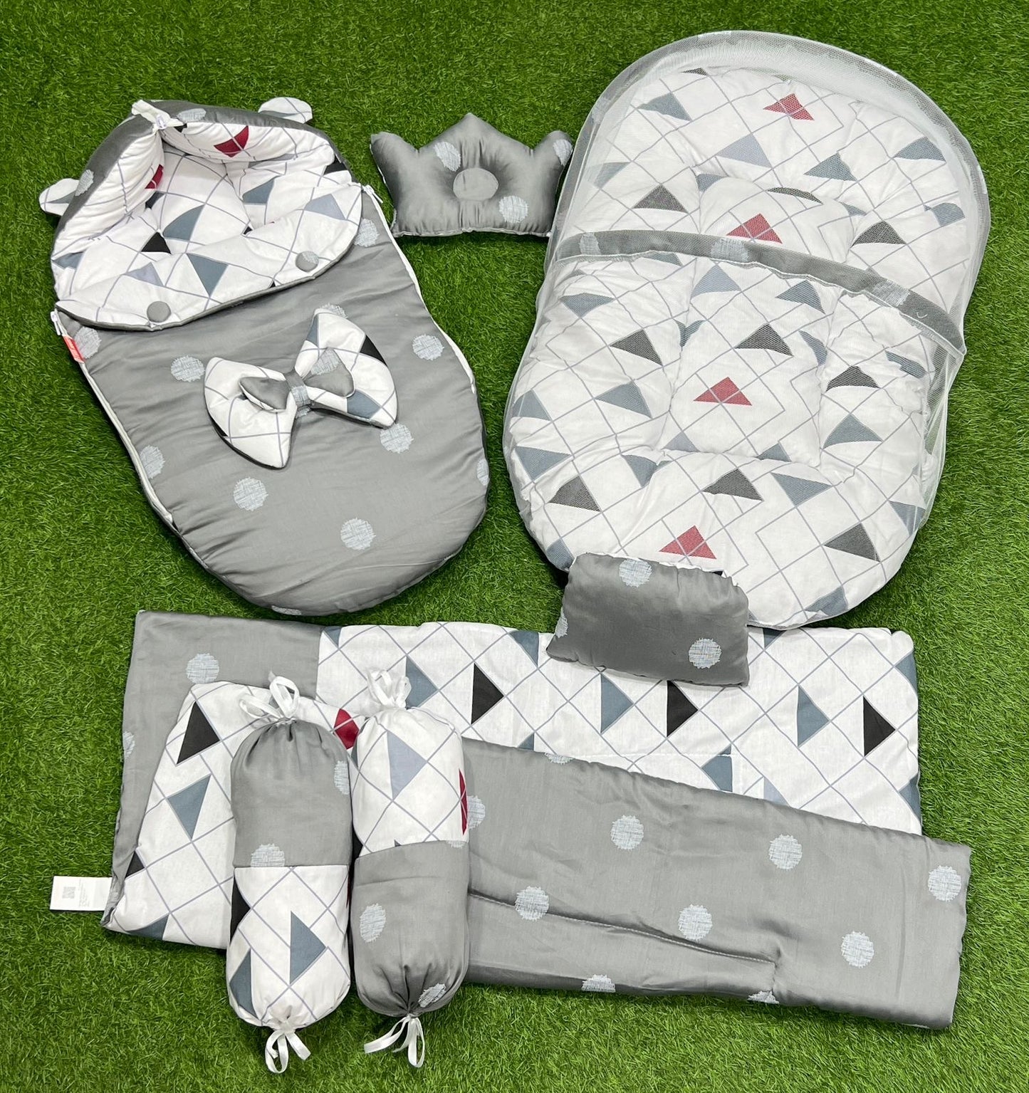 7pcs Fancy And Stylish Baby Bedding Set - - Grey Legend