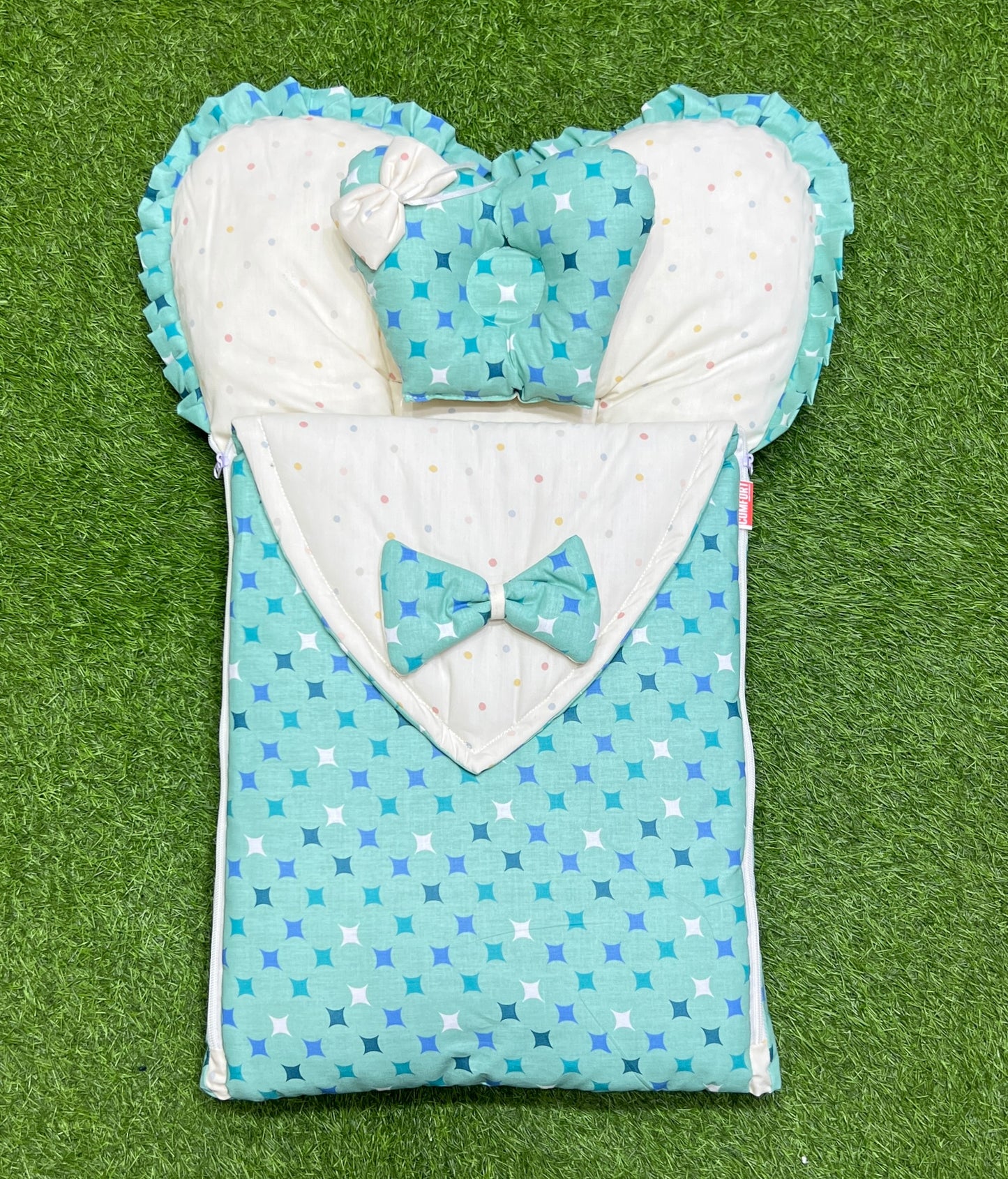 Heart Shaped Style Fancy Carry Nest - sea Green
