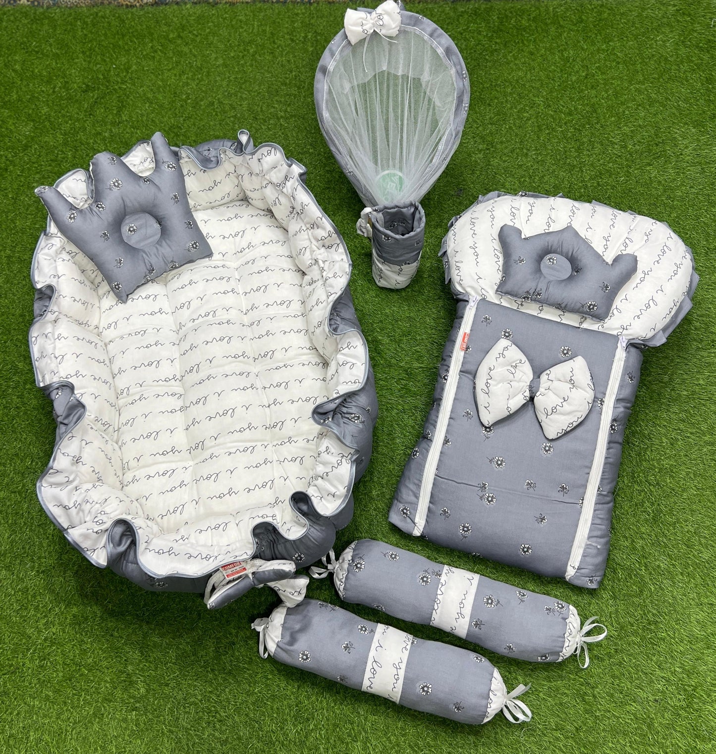 8pcs Royal Snuggle Bed Set. Comforts Oval Masterpiece - Grey Legend*
