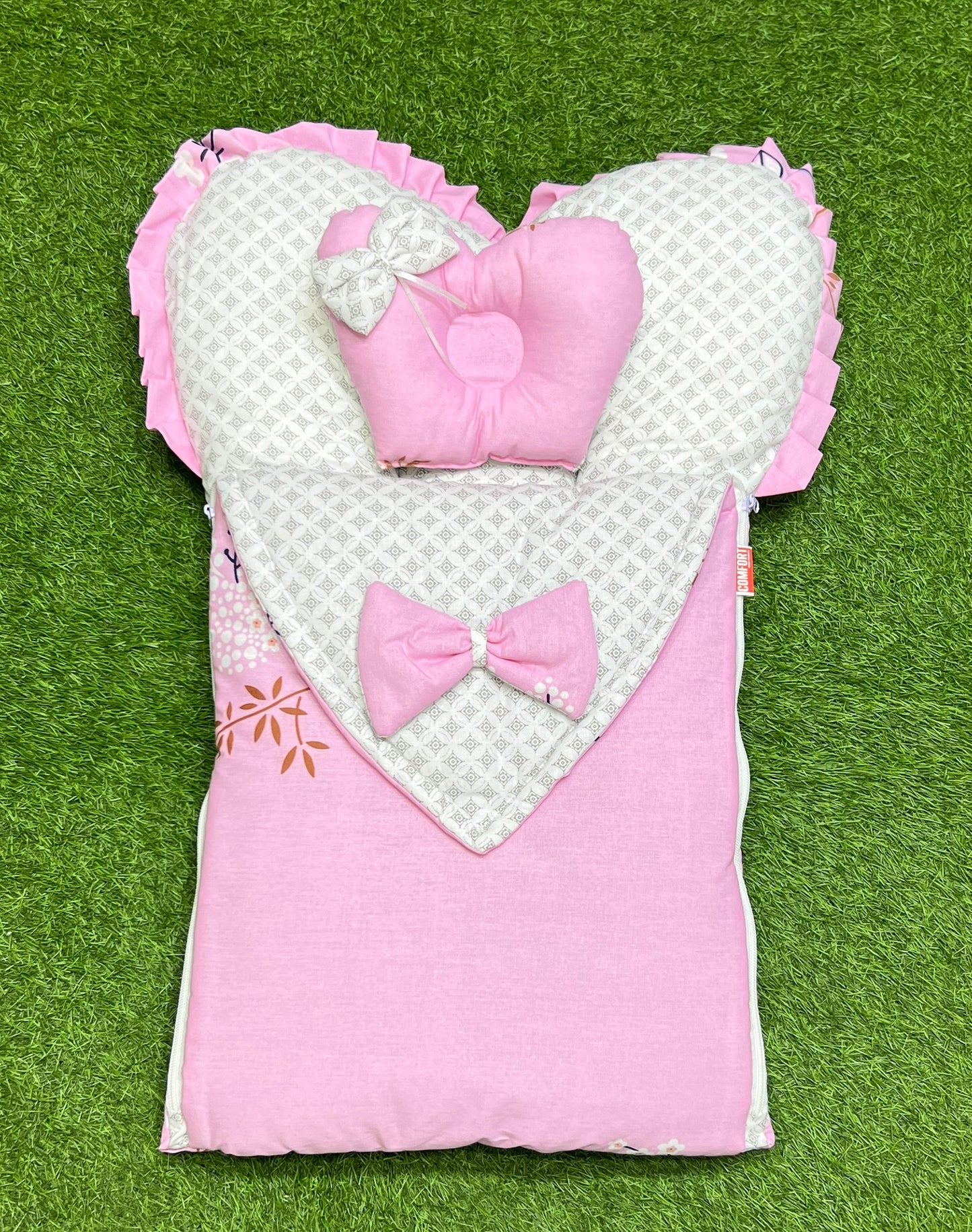 Heart Shaped Style Fancy Carry Nest - Pink