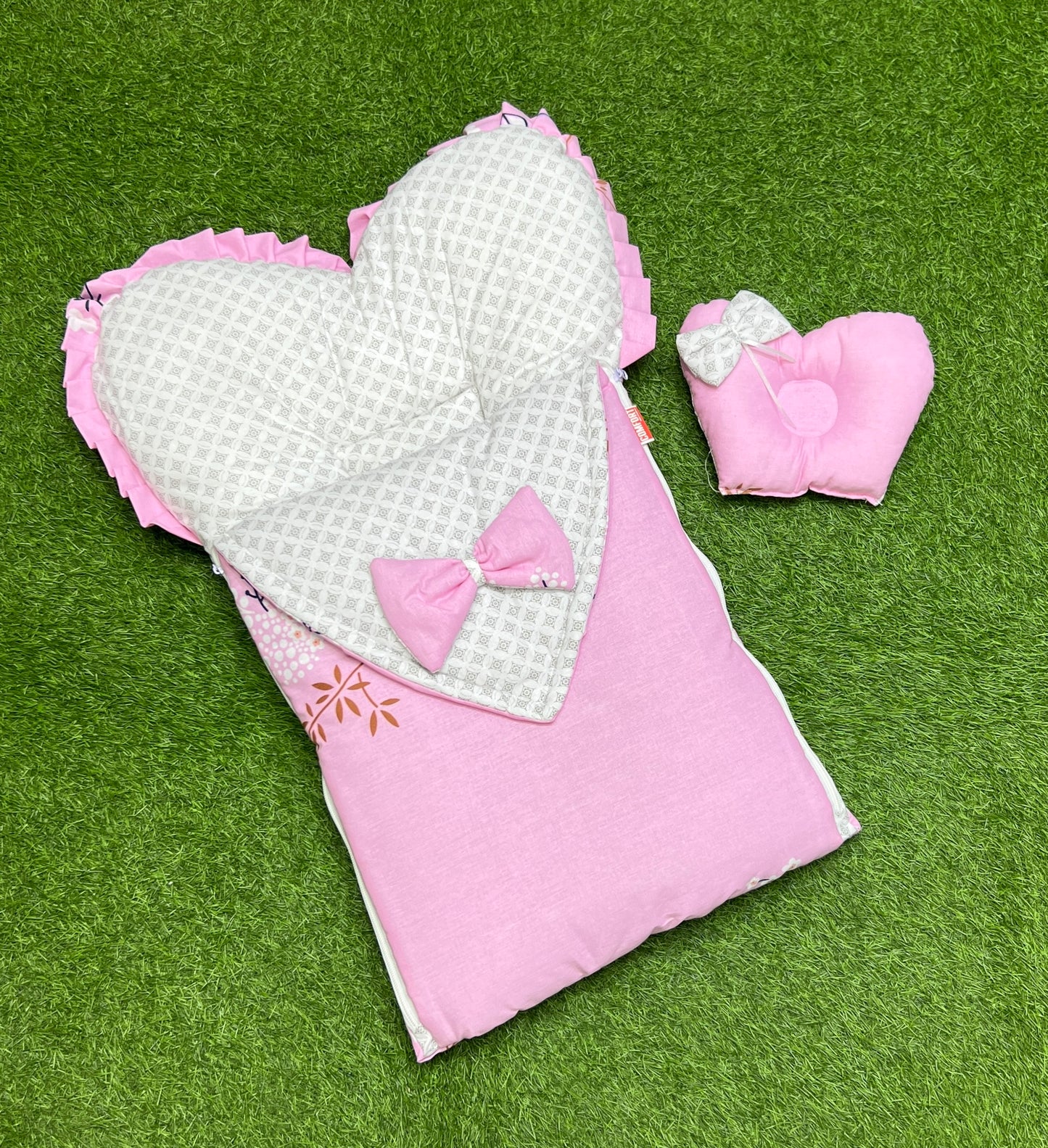 Heart Shaped Style Fancy Carry Nest - Pink