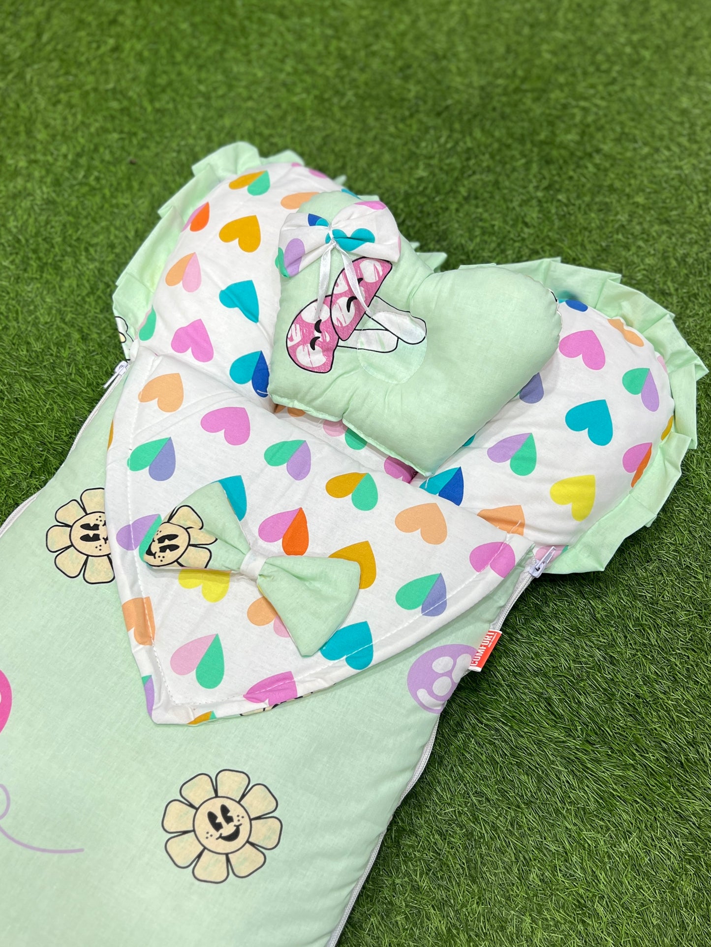 Heart Shaped Style Fancy Carry Nest - sea Green