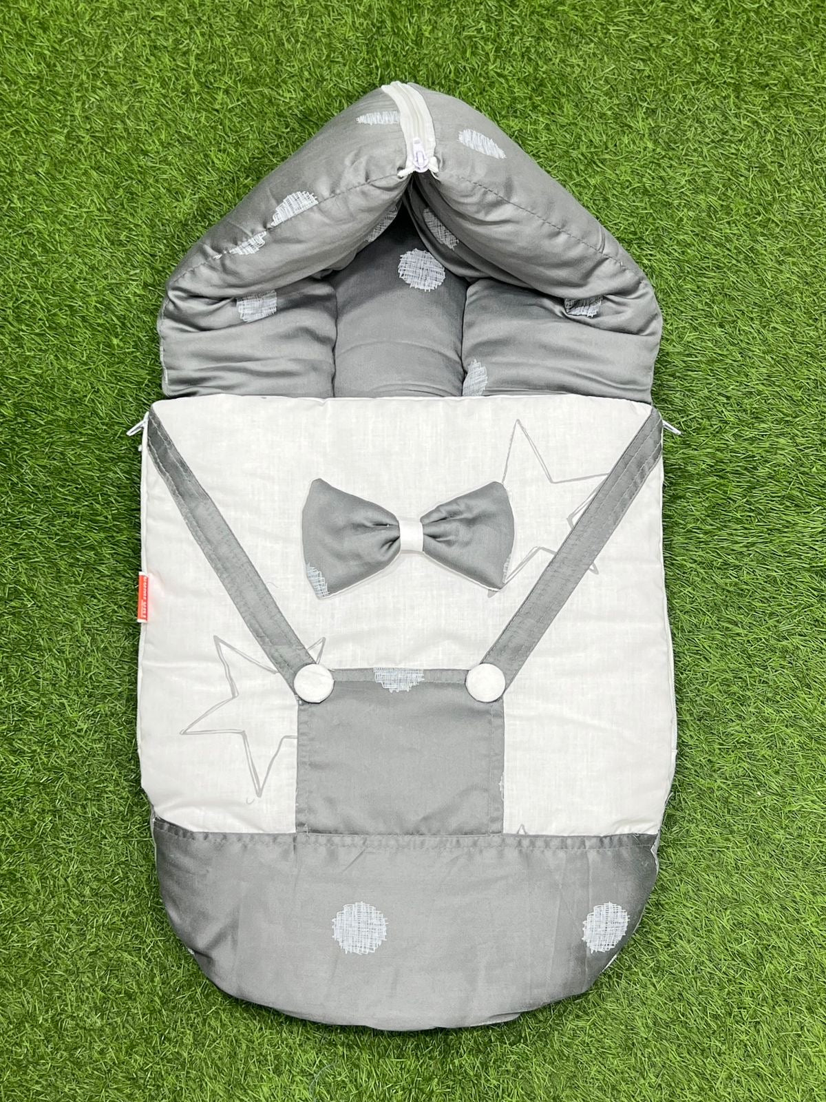 Minion style carry nest (Grey Legend)