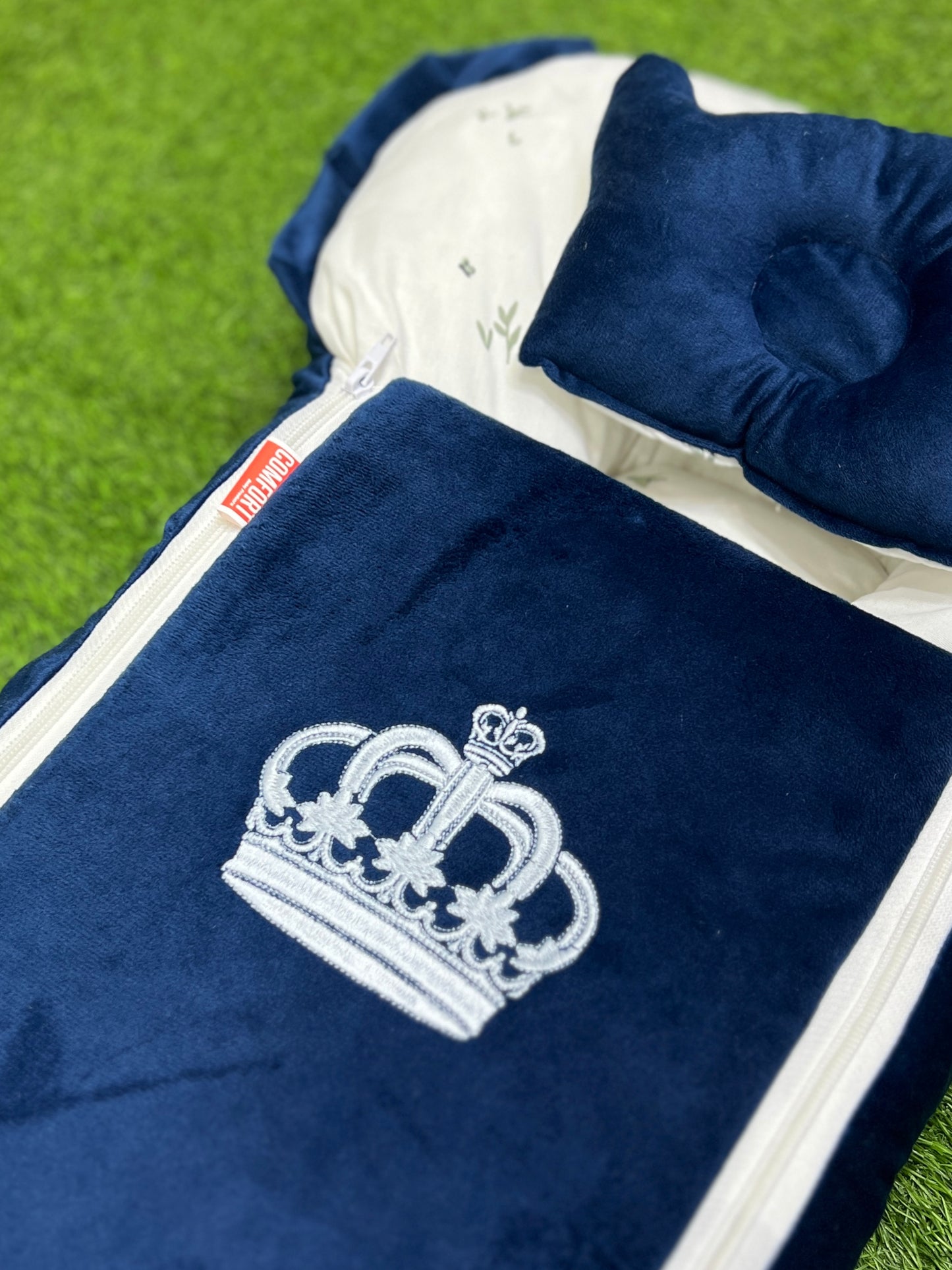 Luxury Turkish Crown Velvet Carry Nest Premium Series