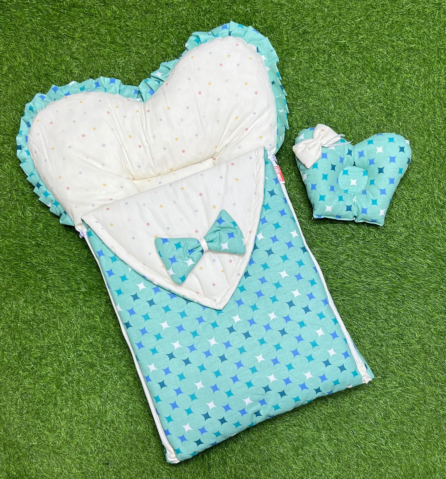 Heart Shaped Style Fancy Carry Nest - sea Green