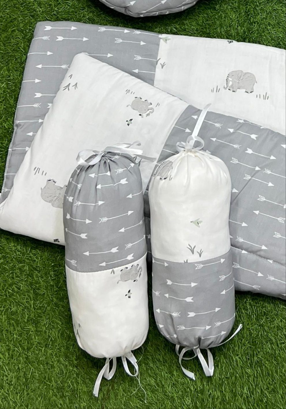 7pcs Fancy & Stylish Baby Bedding Set -- Grey & White
