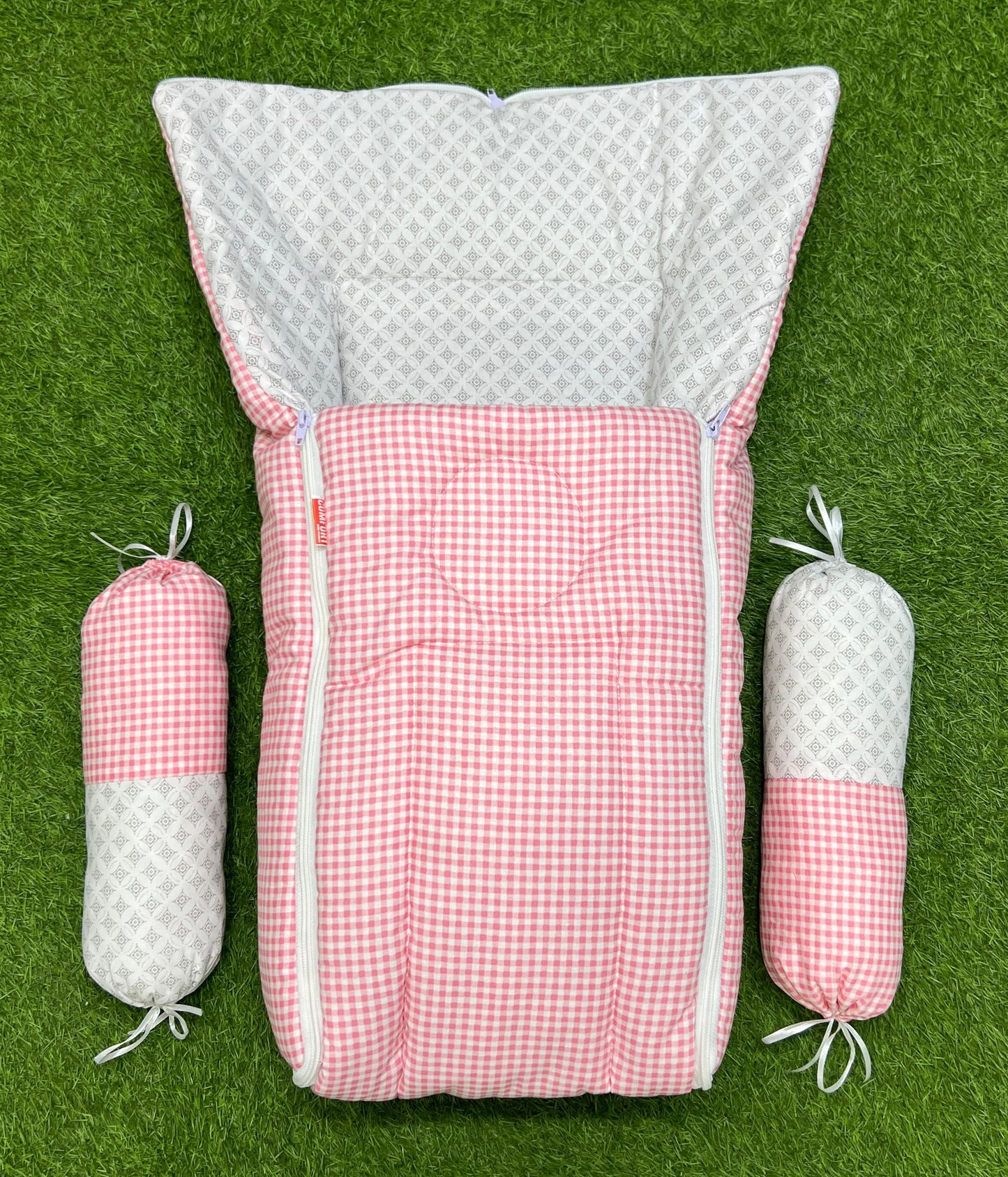 3pcs 2in1 hooded travel carry nest cute bundle (Pink Check)