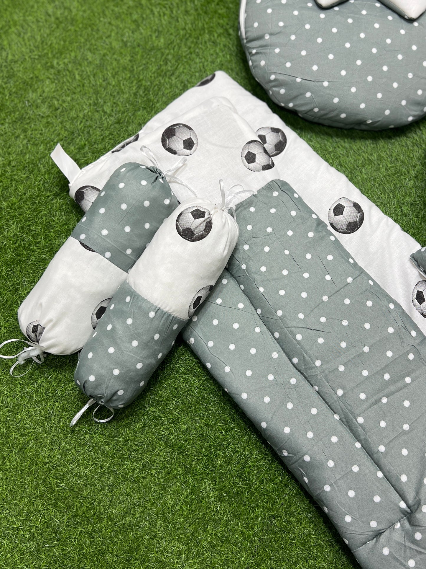 7pcs Fancy And Stylish Baby Bedding Set - - Grey Dotted