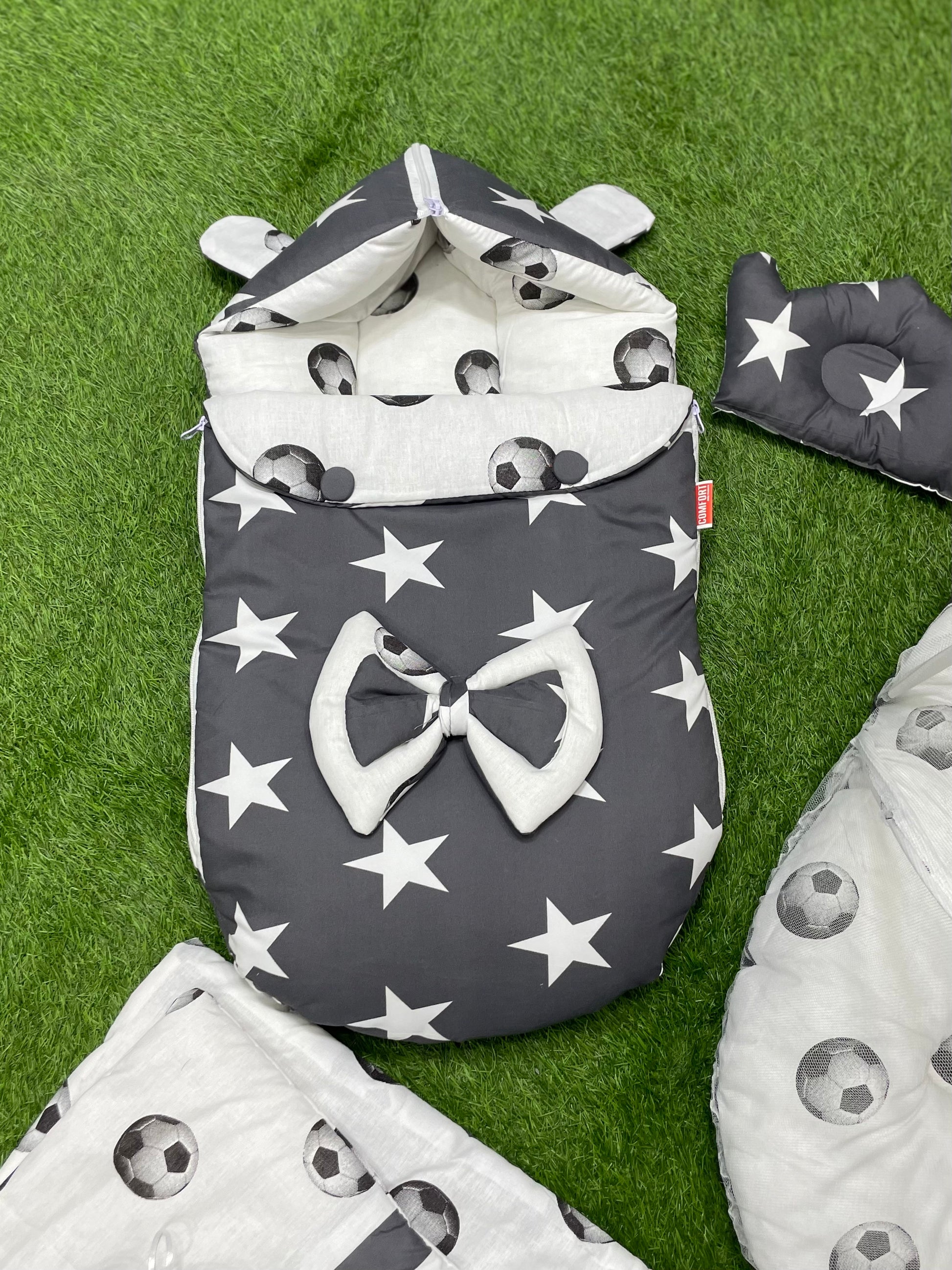 7pcs Fancy Stylish Baby Bedding Set Grey Star Baby Spot PK
