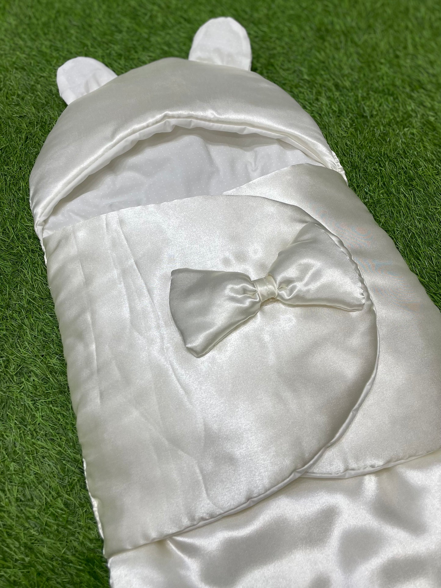 Glorious Silky Love Wrap Swaddle - Creamy White