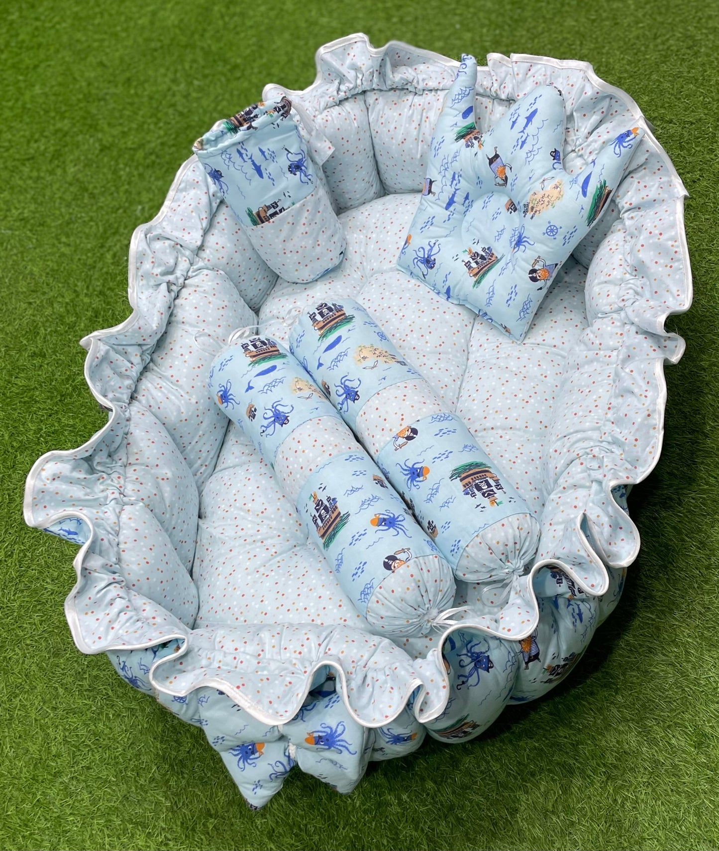 6pcs Royal Snuggle Bed Set. Comforts Oval Masterpiece - Sky Blue