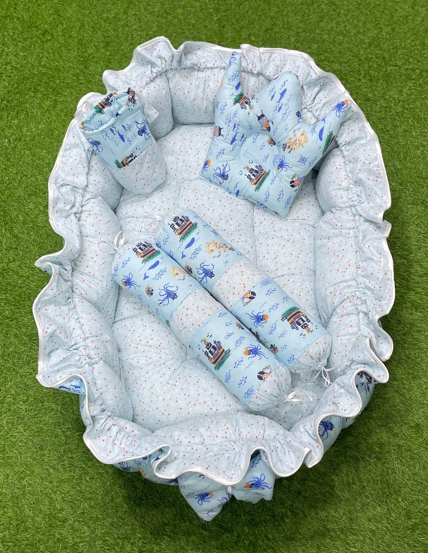 6pcs Royal Snuggle Bed Set. Comforts Oval Masterpiece - Sky Blue