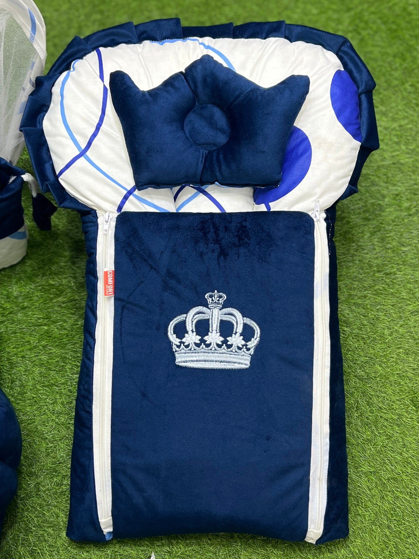 Luxury Velvet Series 8pcs Royal Snuggle Bed Set (Navy Blue)