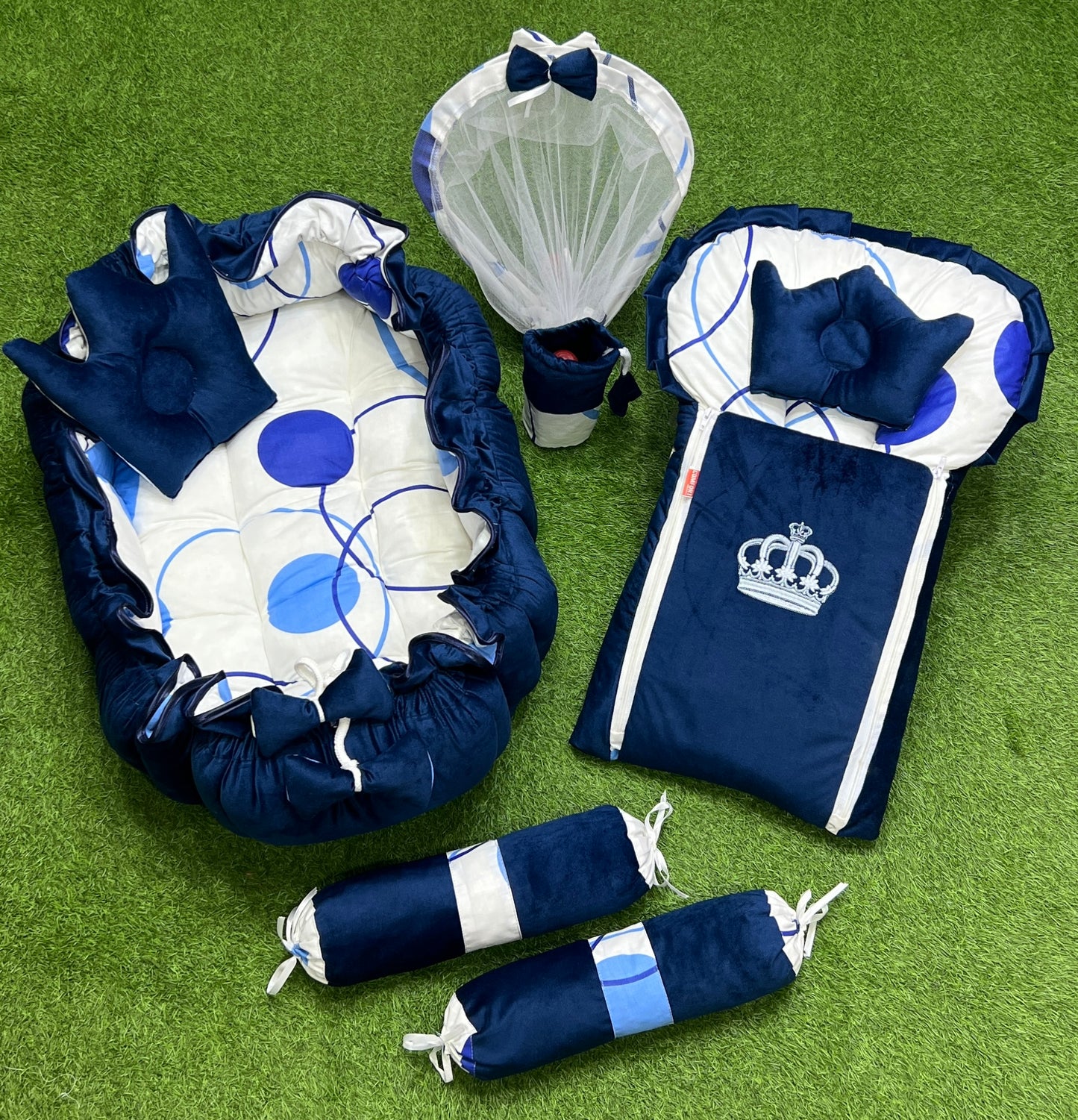 Luxury Velvet Series 8pcs Royal Snuggle Bed Set (Navy Blue)