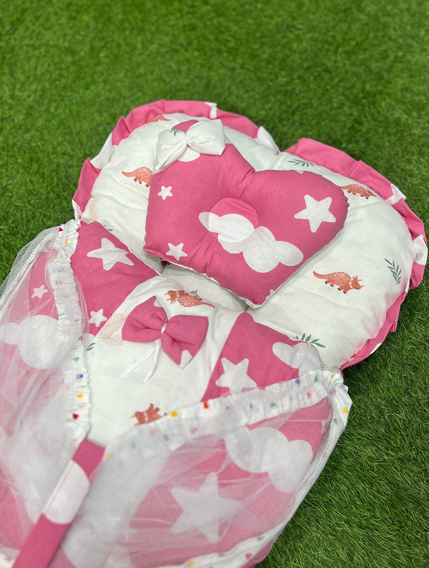 Export Quality Carry Nest With Mosquito Net / Sleeping Bag (pink)