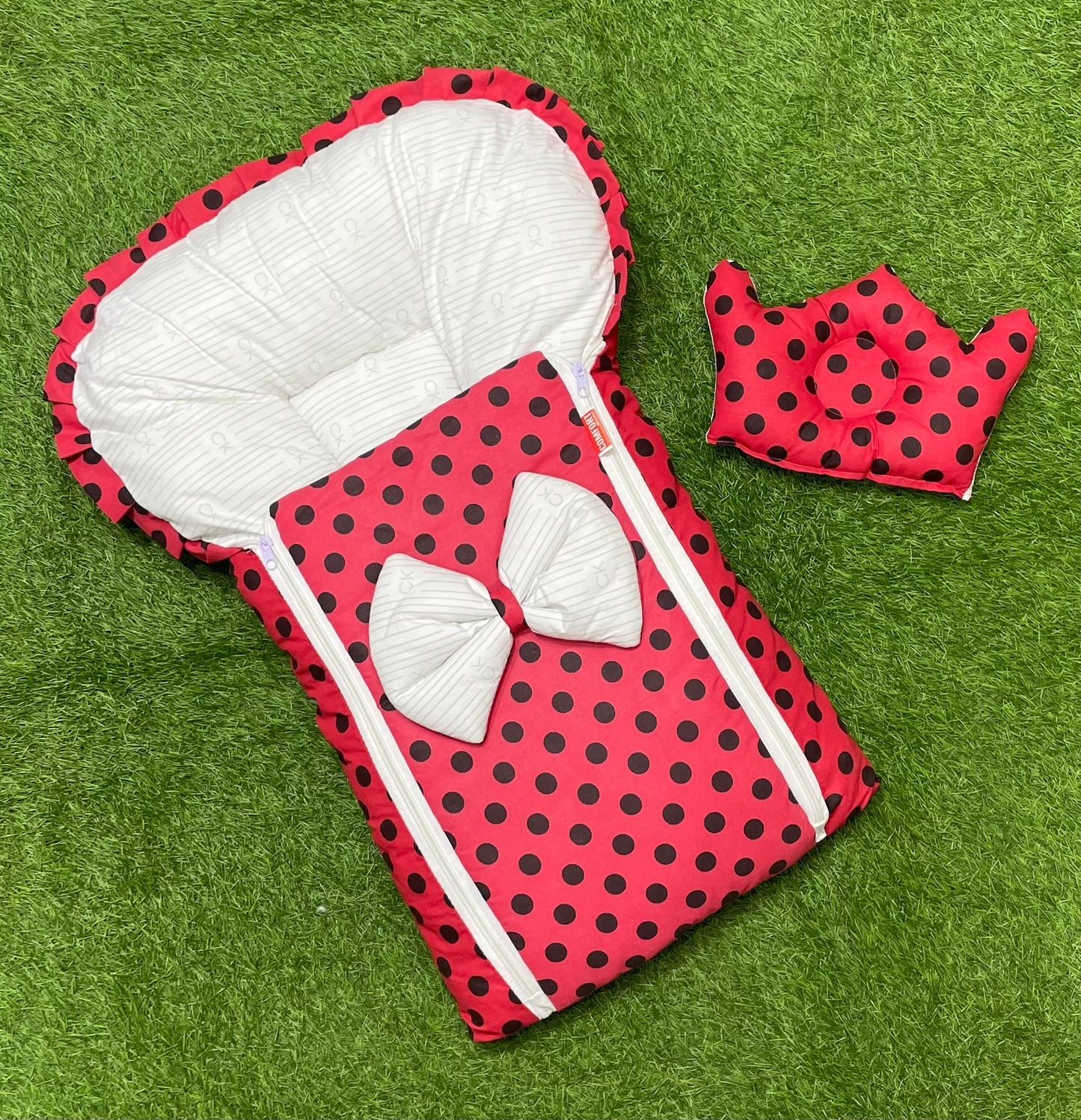 Butterfly Bow Carry Nest (Red Dotted)