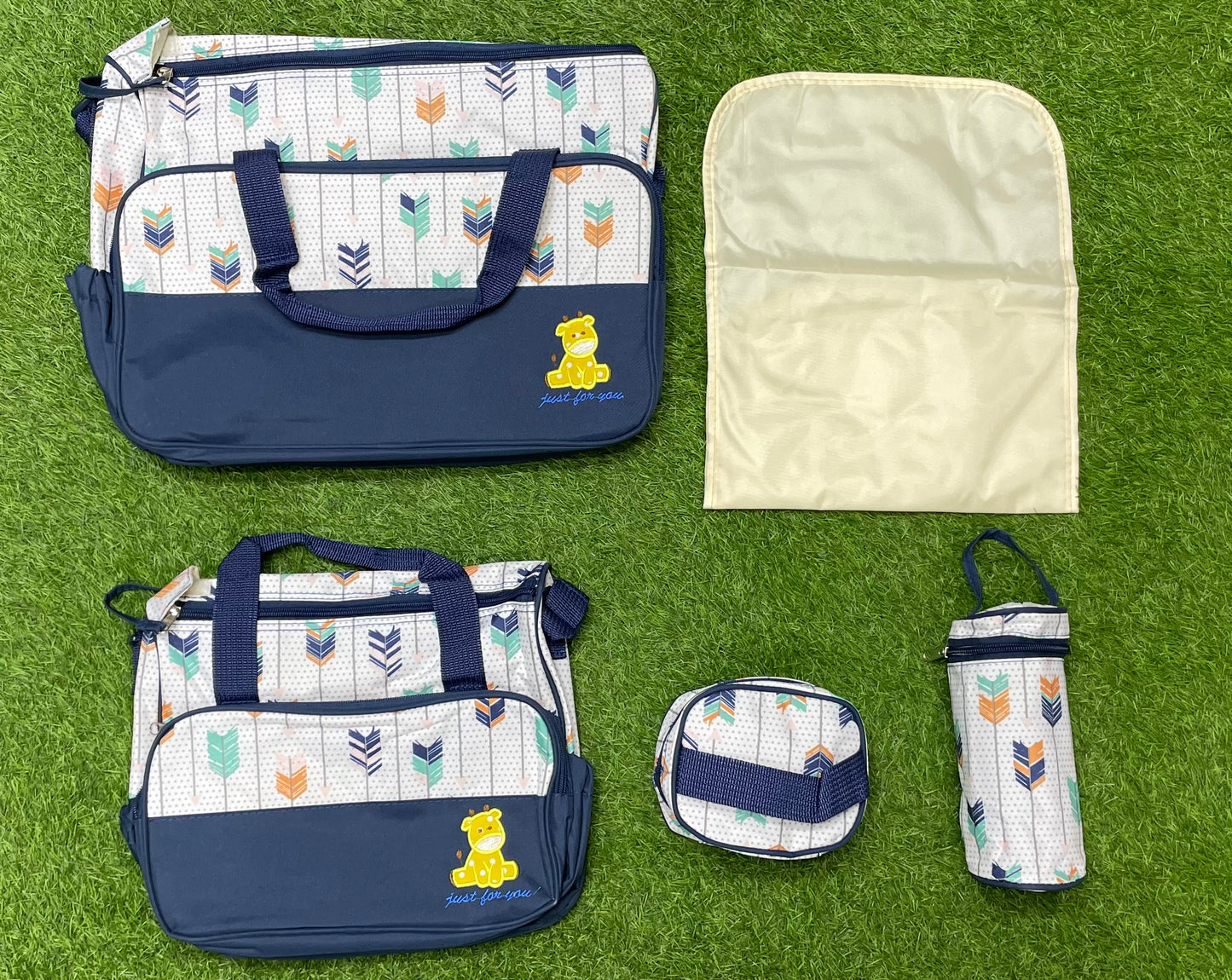 Imported Waterproof 5 Pcs Mommy Diaper Bag Set - Large Capacity Maternity Bags for Babies For Travel