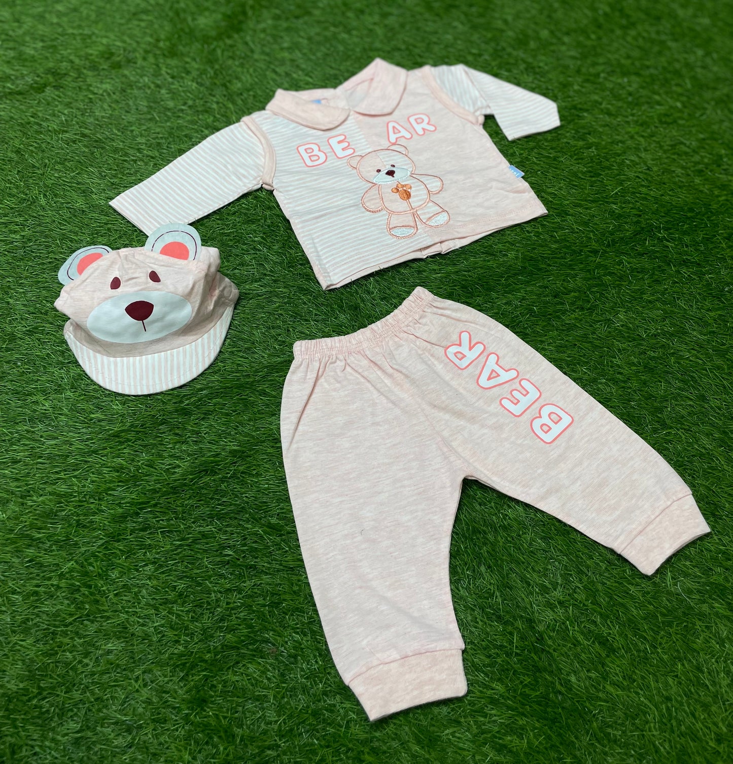 Bear Style Newborn Suit (peachy pink)