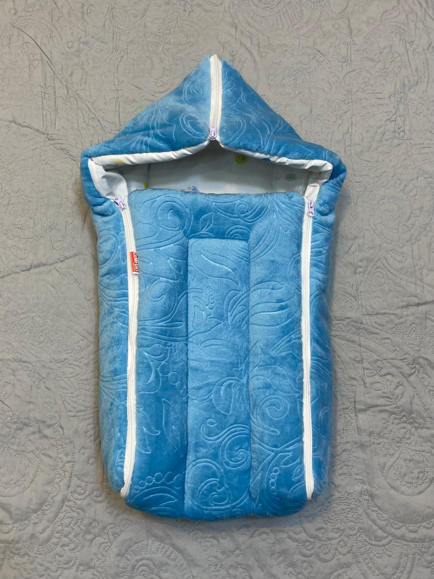 Premium Quality Fleece Hooded Carry Nest & Sleeping Bag (Sky Blue)