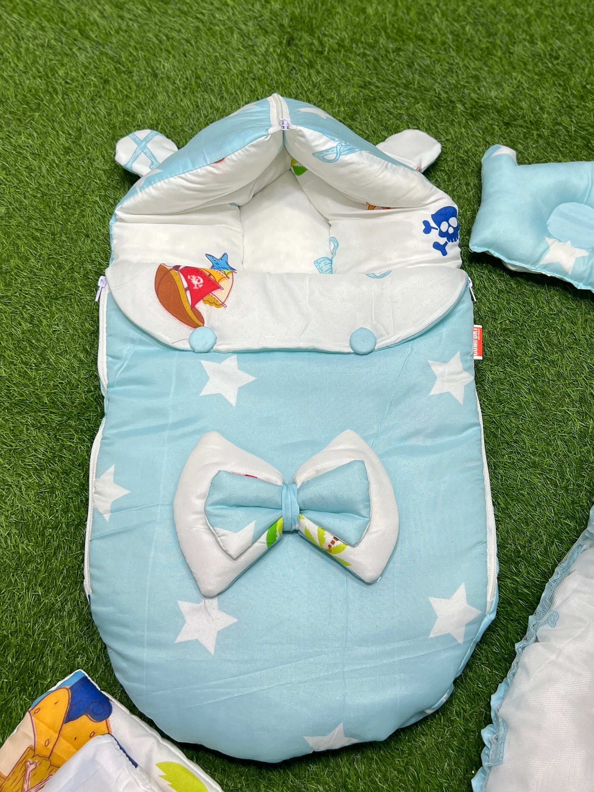 7pcs Fancy Stylish Baby Bedding Set Blue Stars Baby Spot PK