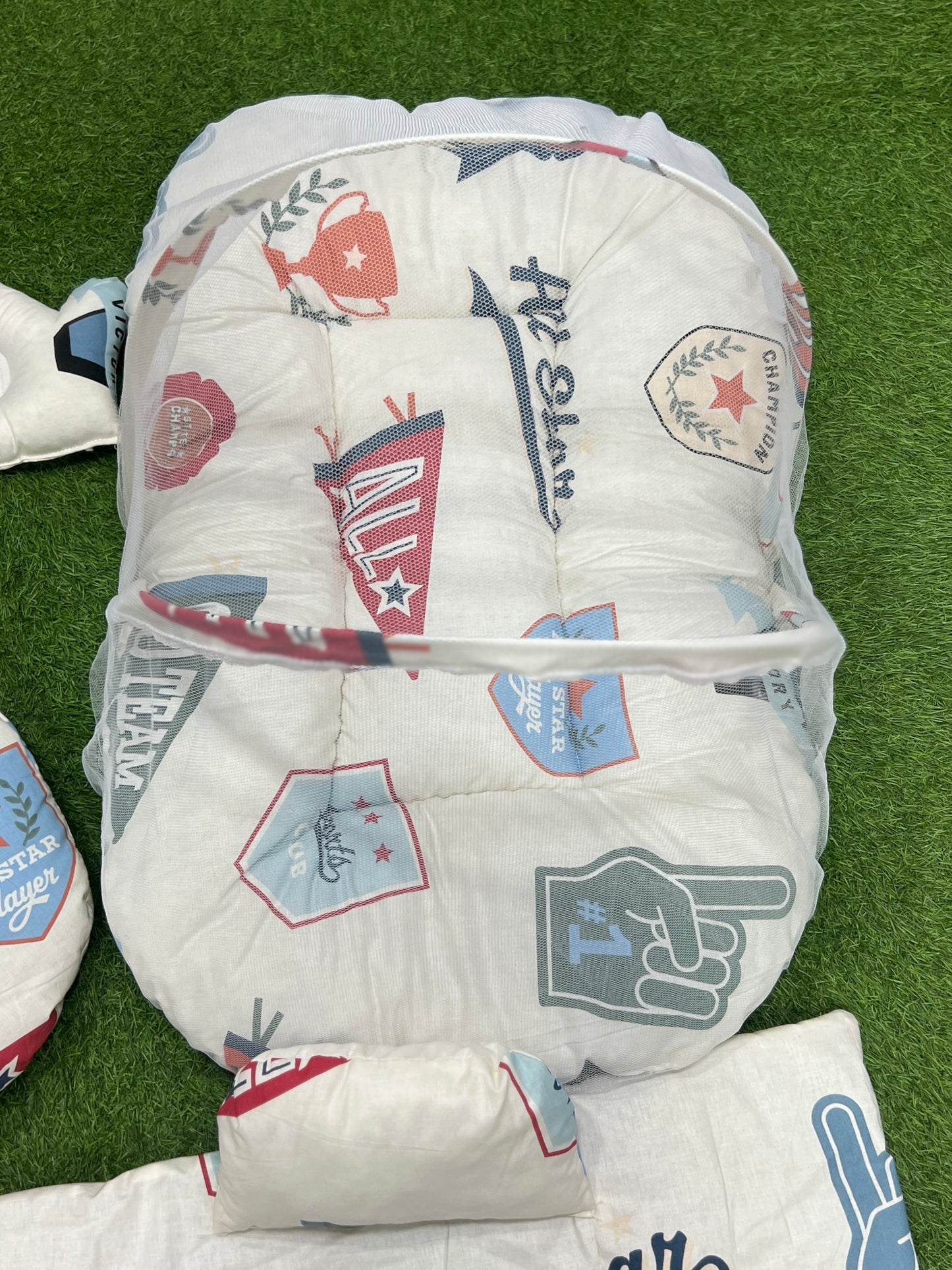 7pcs Fancy And Stylish Baby Bedding Set - - Beige