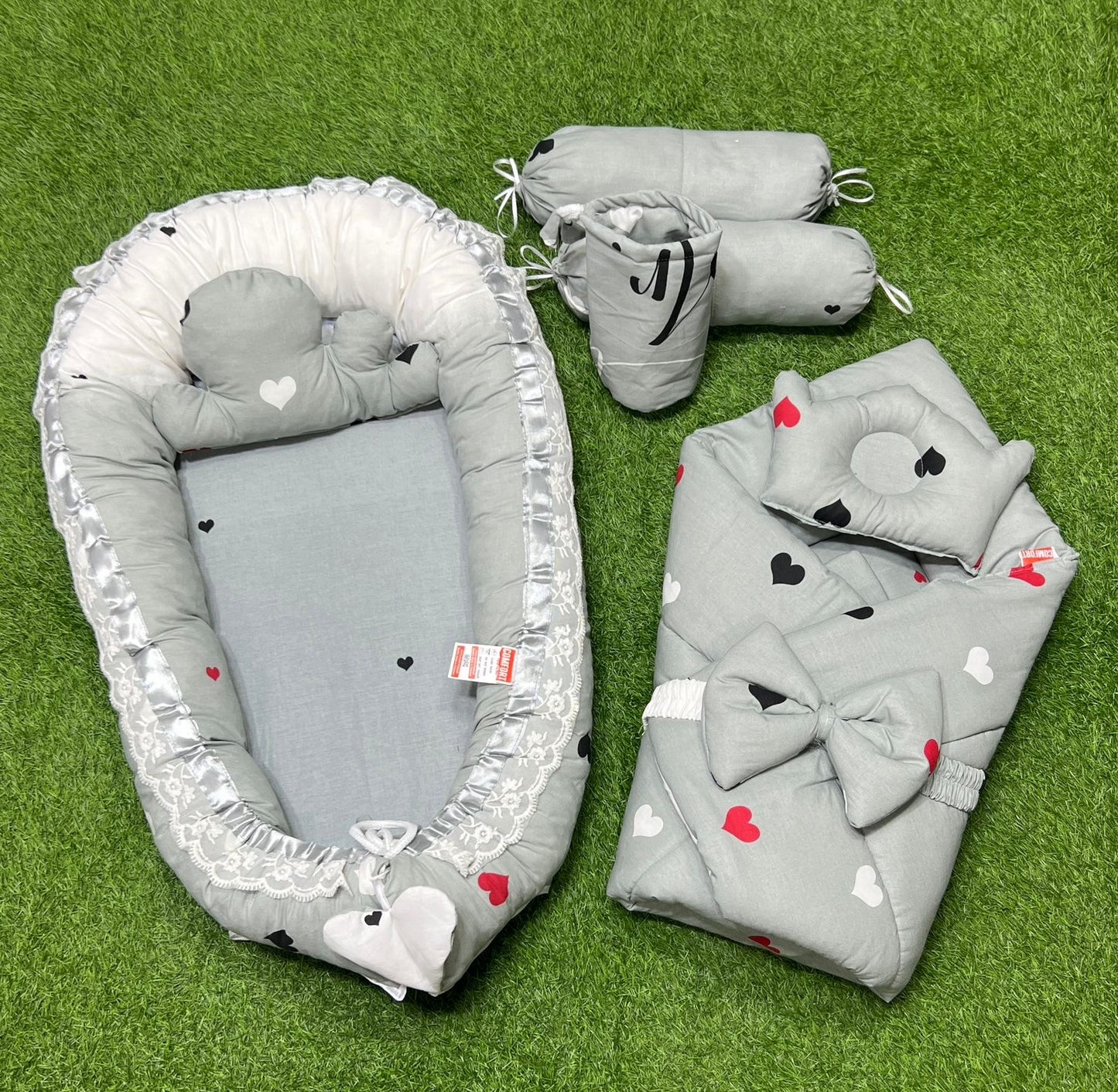 9pcs Baby Snuggle Bed Set - - Grey Hearts