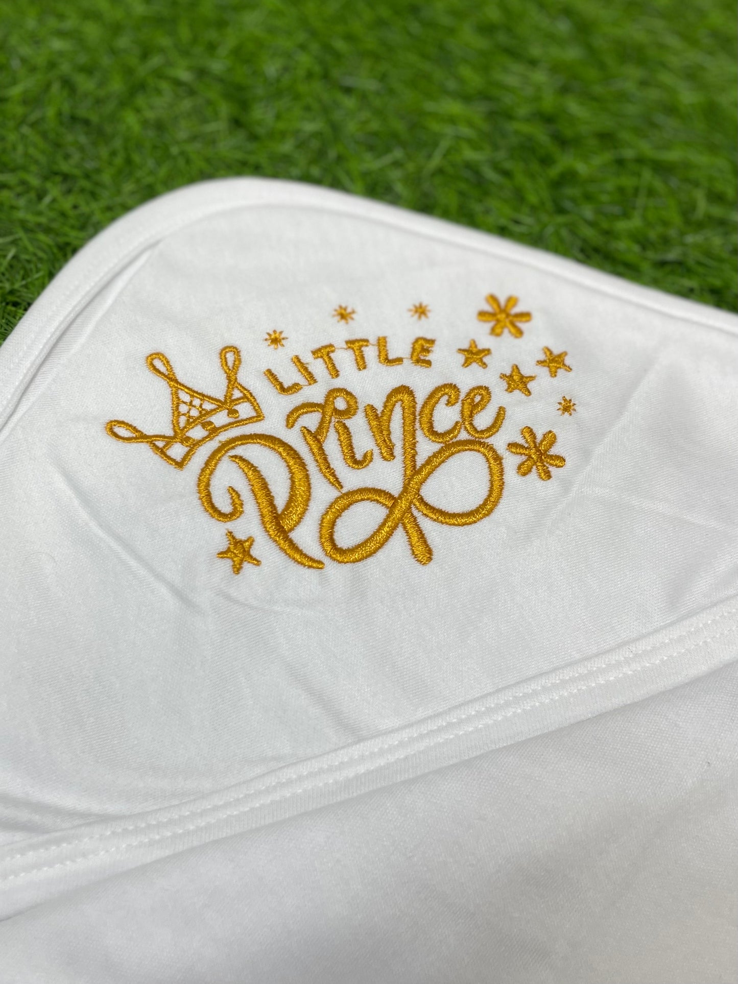 Embroidered Wrapping Sheet (golden crown)