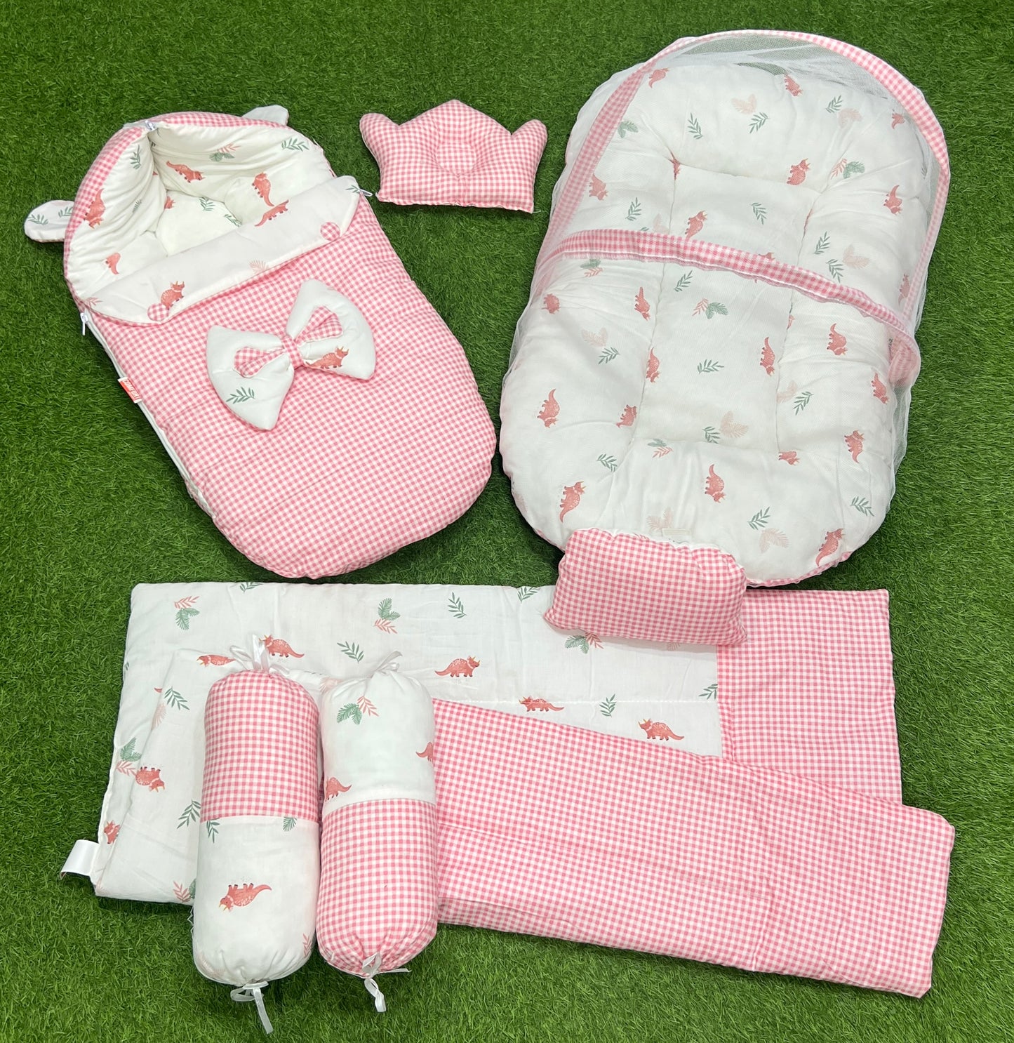 7pcs Fancy And Stylish Baby Bedding Set - - Pink Checkered