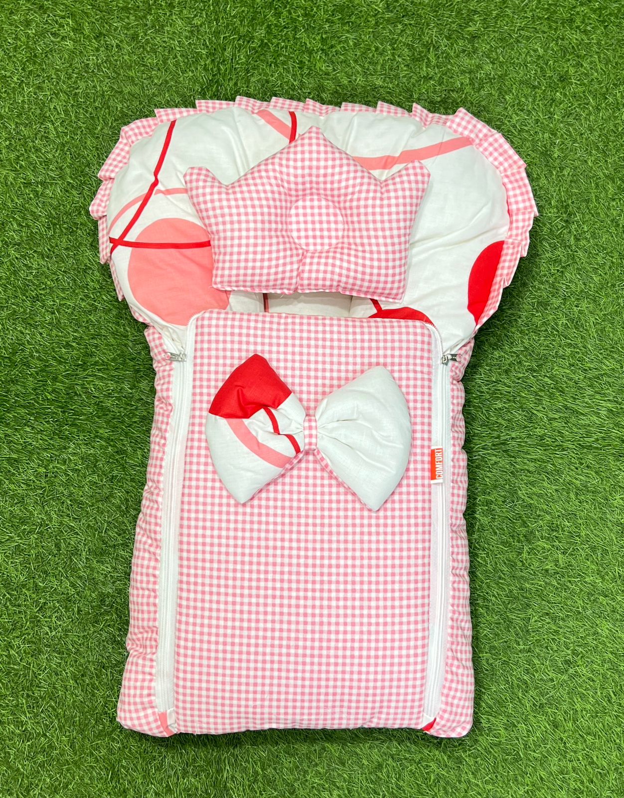 Butterfly Bow Carry Nest (Pink check)